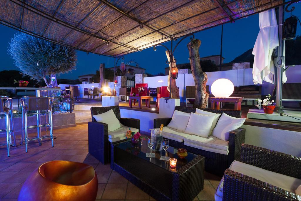 Hotel Funtana Marina Л'Иль-Рус Экстерьер фото